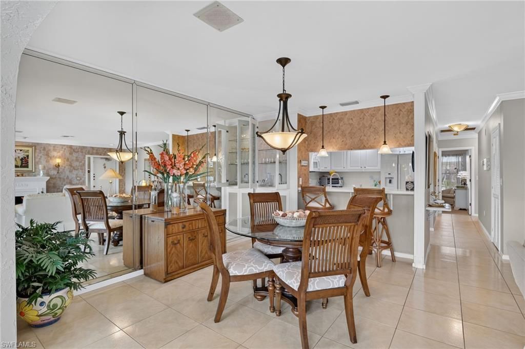 4025 SE 19th Pl , Unit 209, Cape Coral, FL 33904 Photo