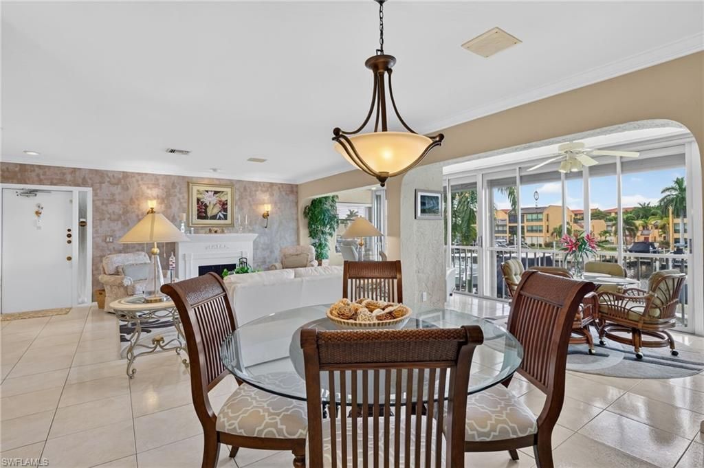 4025 SE 19th Pl , Unit 209, Cape Coral, FL 33904 Photo