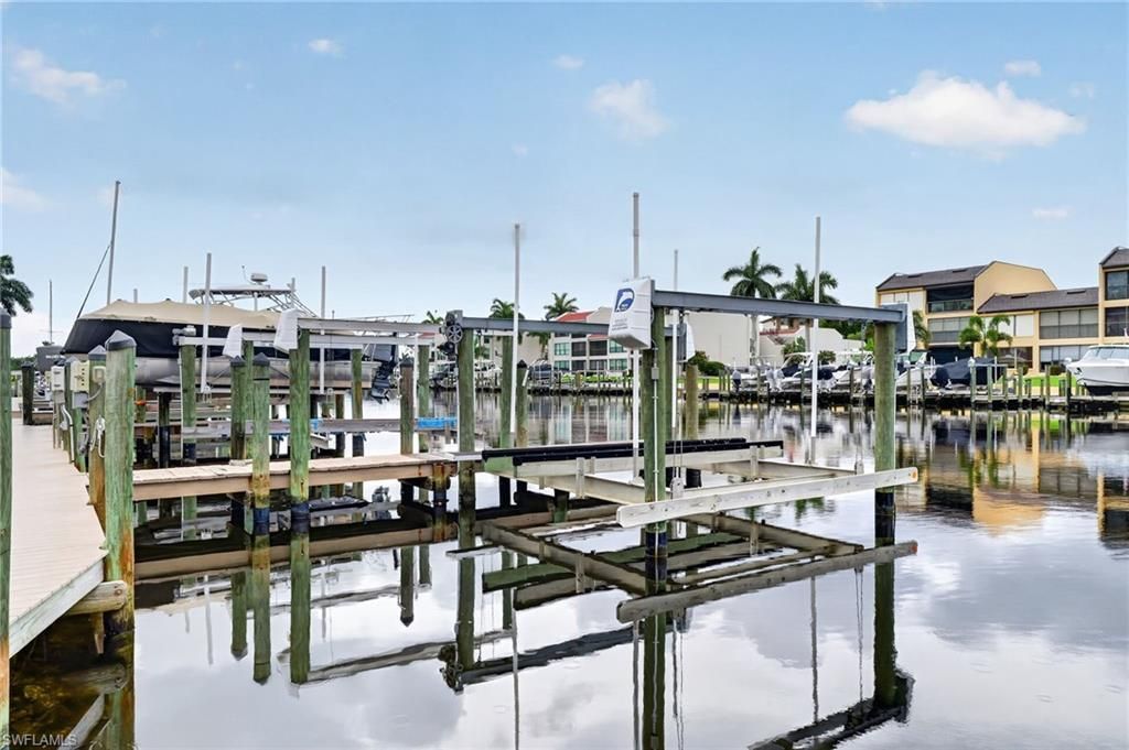 4025 SE 19th Pl , Unit 209, Cape Coral, FL 33904 Photo