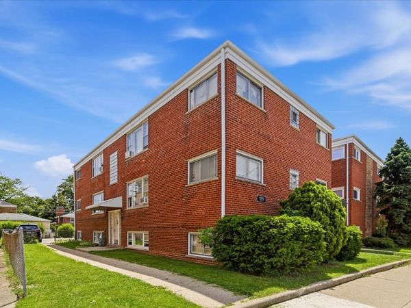 2225 S 17th Avenue , North Riverside, IL 60546