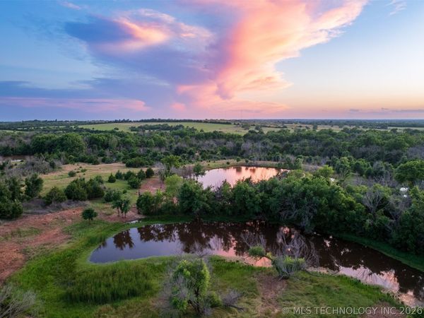 3 E Lone Chimney Road , Glencoe, OK 74032