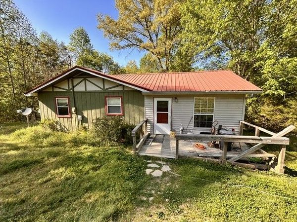 1621 Poss Rd , Smithville, TN 37166