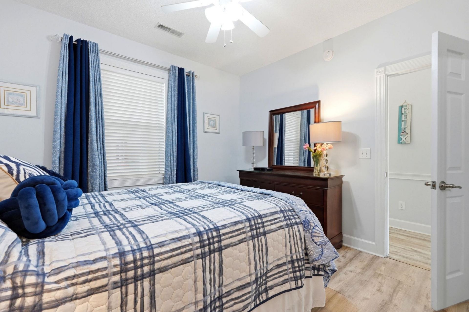4705 Wild Iris Dr. Photo 20