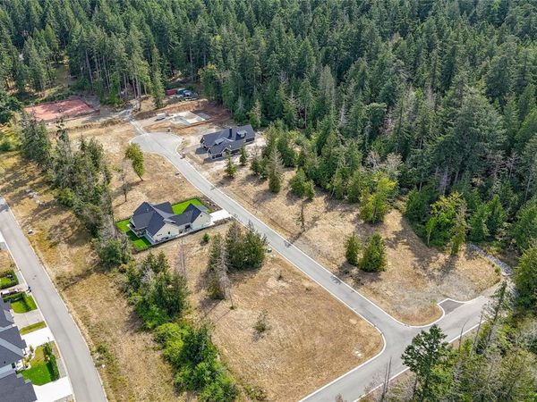 422 (Lot3) Camassia Close , Qualicum Beach, BC V9K 1G1