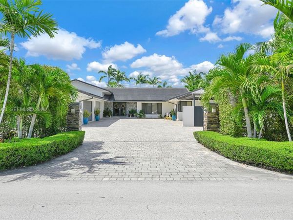 13800 SW 38th St , Miami, FL 33175