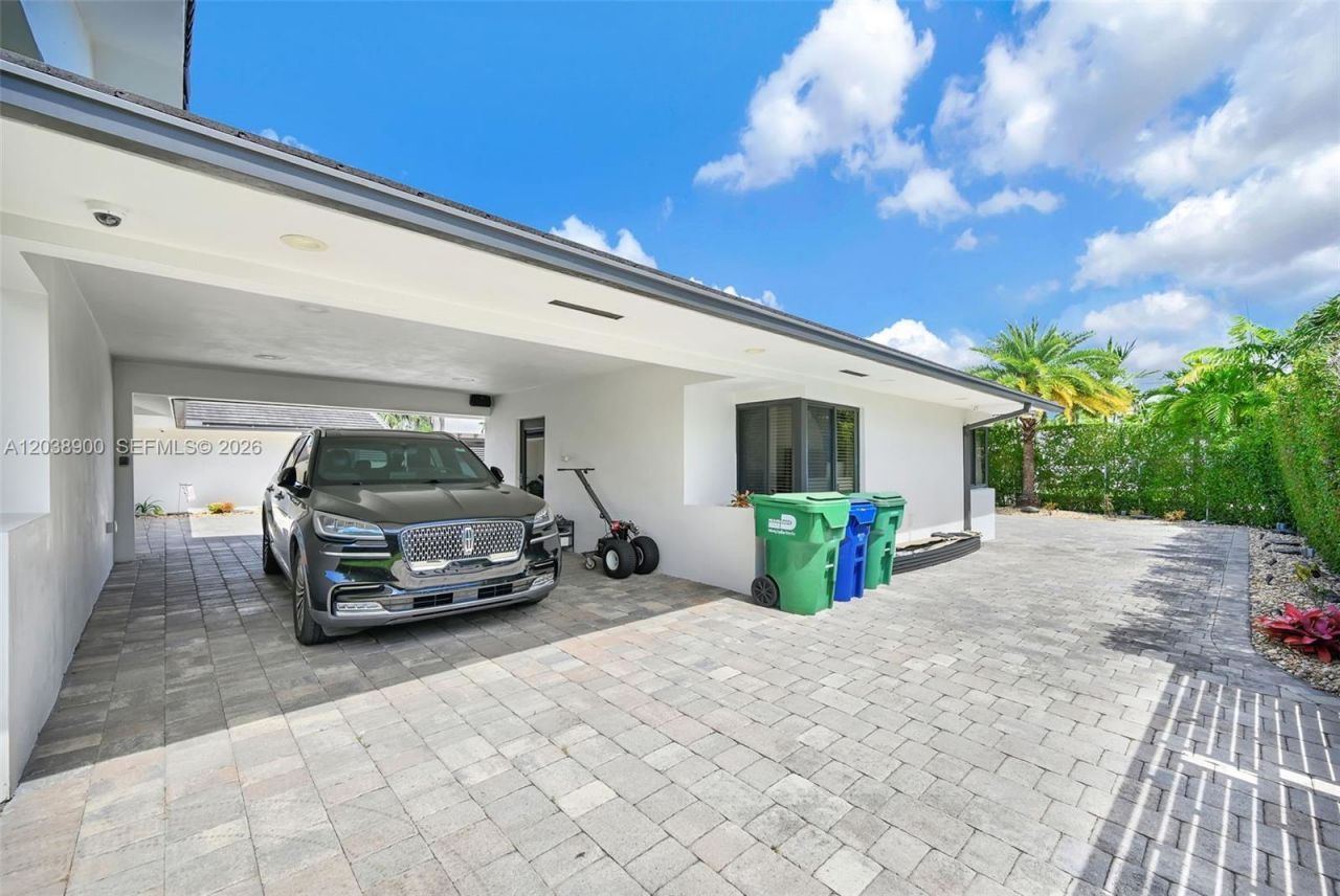 13800 SW 38th St , Miami, FL 33175 Photo