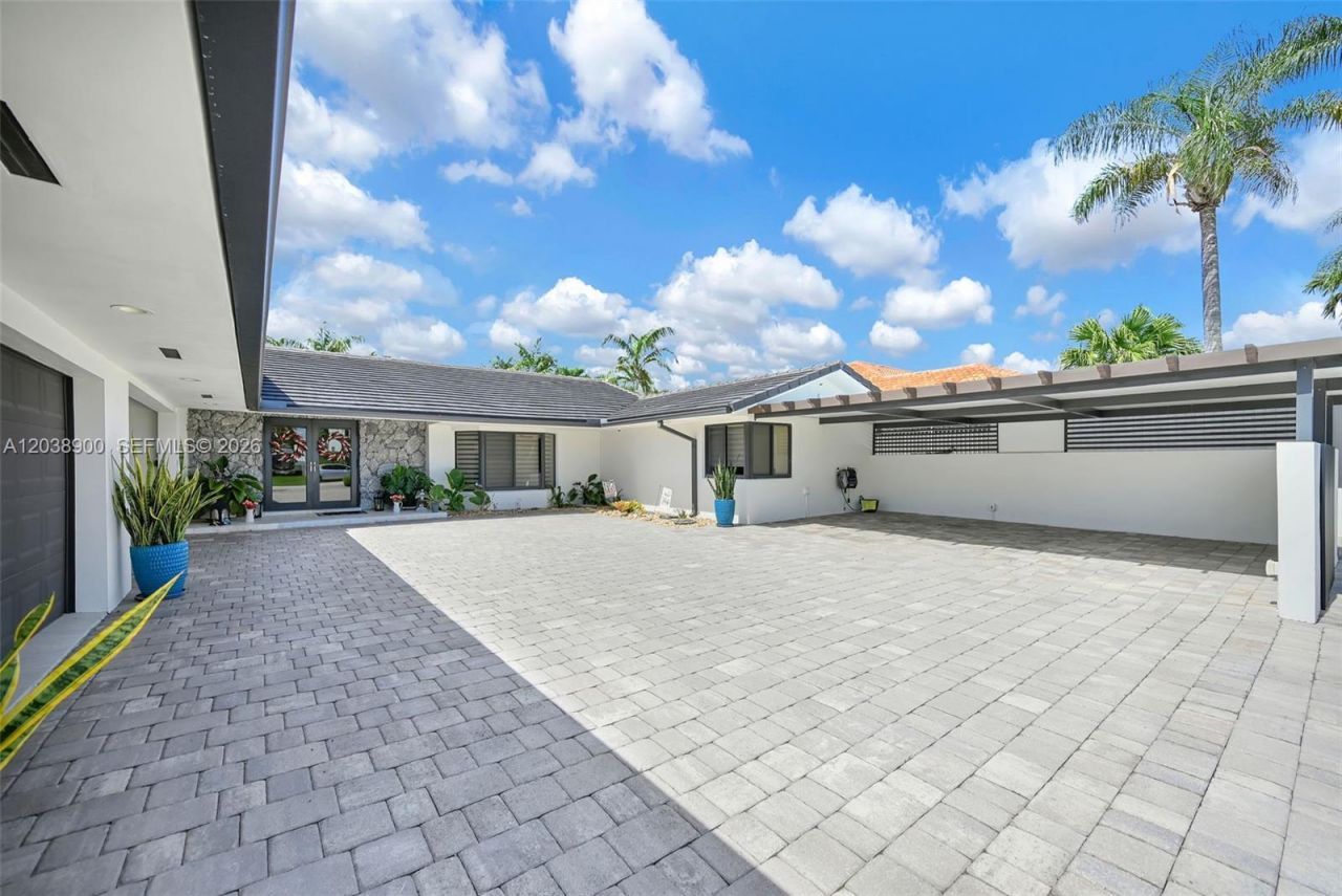 13800 SW 38th St , Miami, FL 33175 Photo