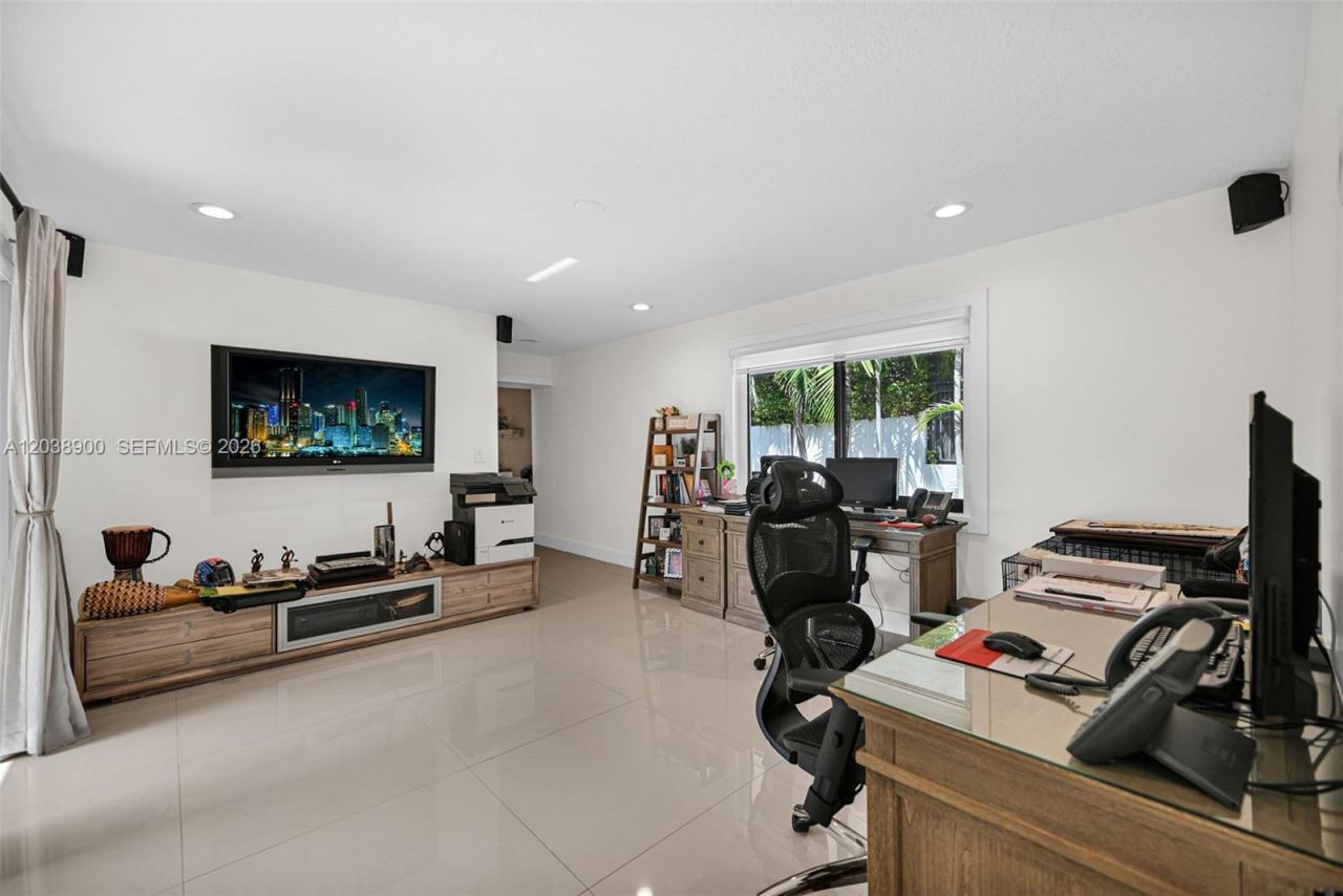13800 SW 38th St , Miami, FL 33175 Photo