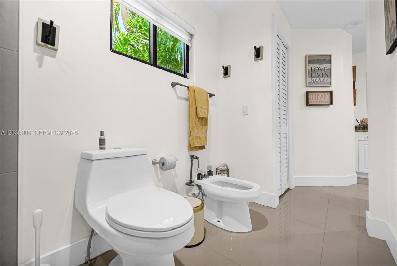 13800 SW 38th St , Miami, FL 33175 Photo