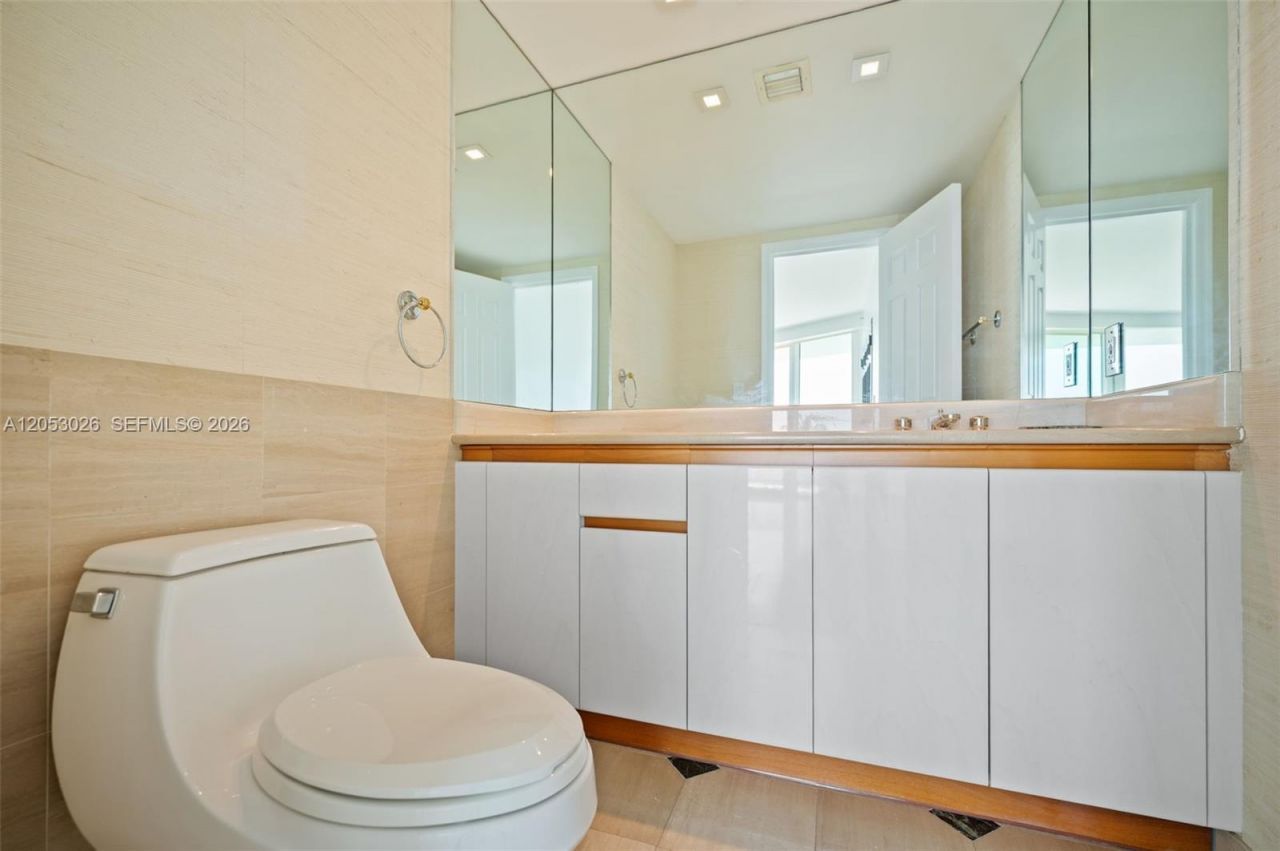 1643 Brickell Ave, Unit 702, Miami, FL 33129 Photo