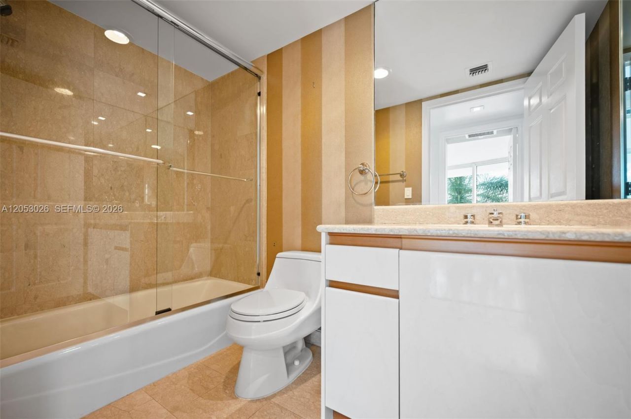 1643 Brickell Ave, Unit 702, Miami, FL 33129 Photo