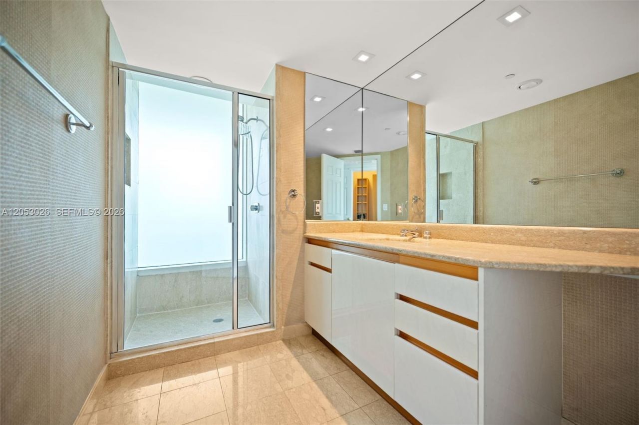 1643 Brickell Ave, Unit 702, Miami, FL 33129 Photo