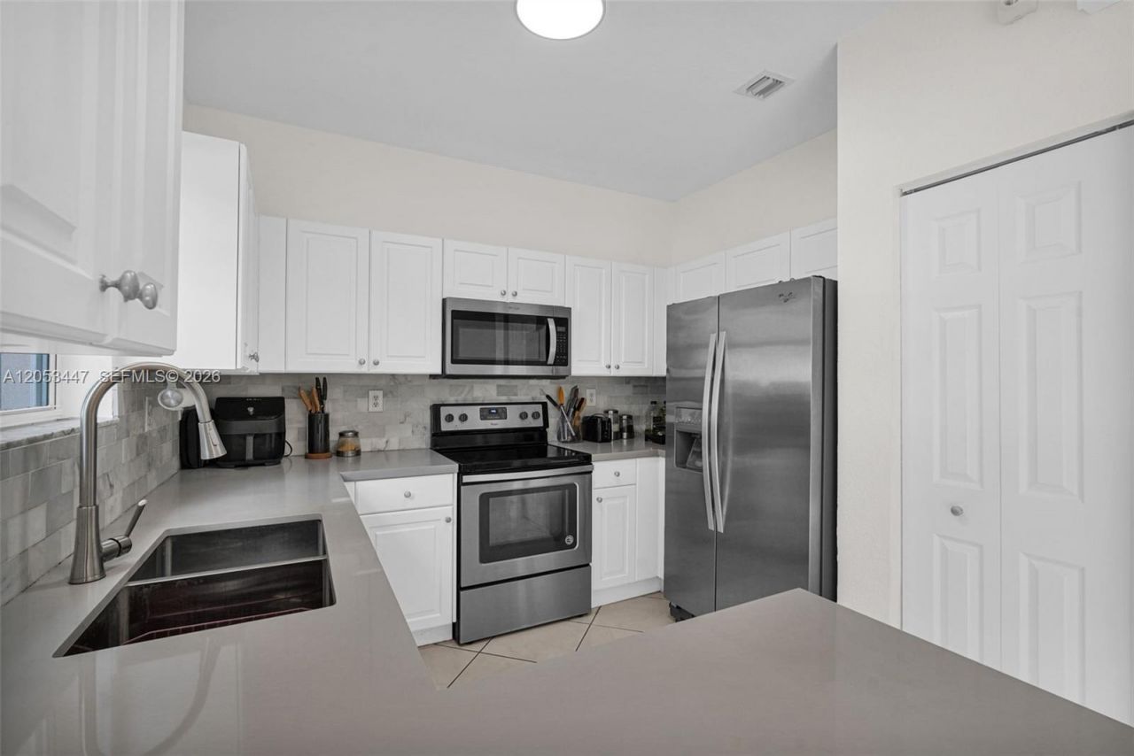 22019 SW 92nd Pl , Cutler Bay, FL 33190 Photo