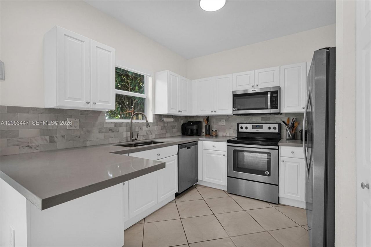 22019 SW 92nd Pl , Cutler Bay, FL 33190 Photo