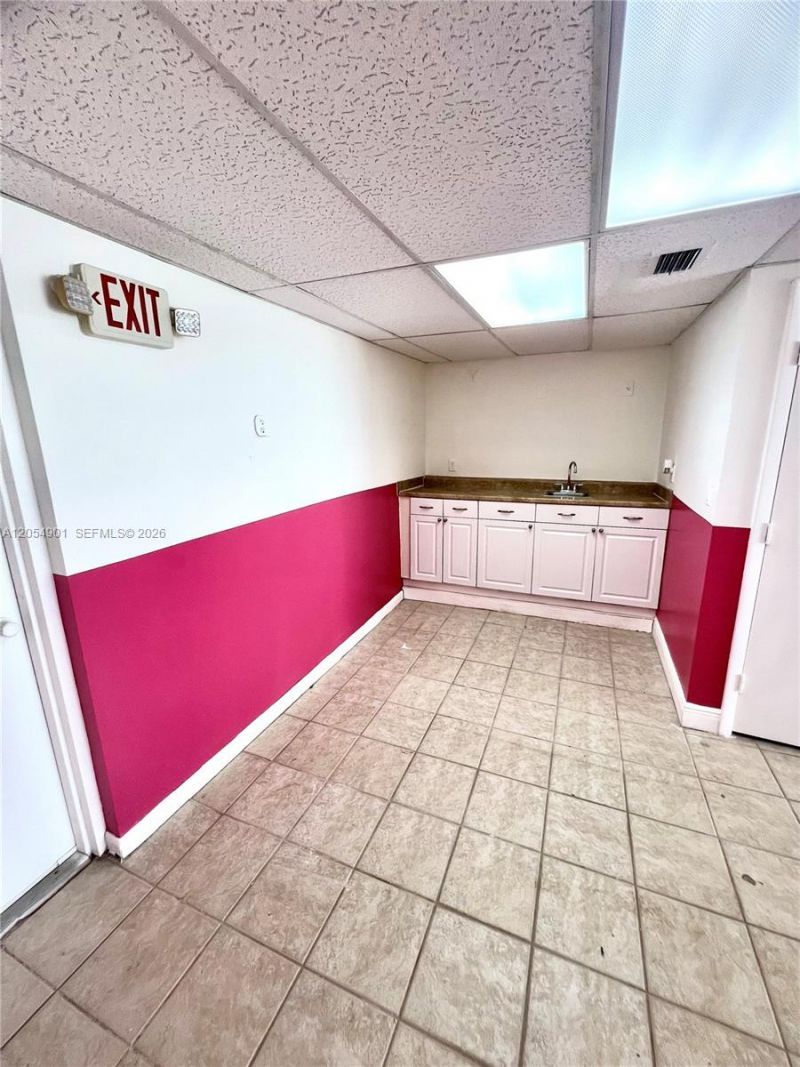 13390 SW 131st St, Unit 137, Miami, FL 33186 Photo