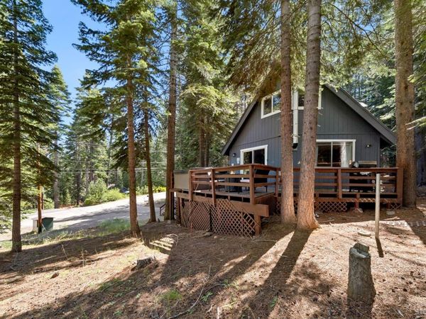 1567 Iroquois Circle, South Lake Tahoe, CA 96150