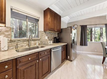 1567 Iroquois Circle, South Lake Tahoe, CA 96150 Photo