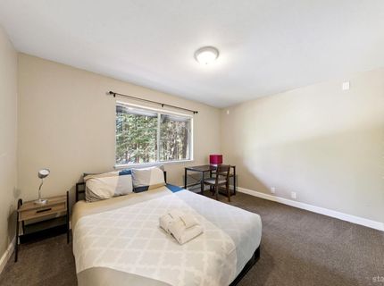 1567 Iroquois Circle, South Lake Tahoe, CA 96150 Photo