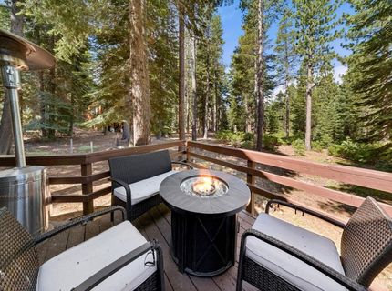1567 Iroquois Circle, South Lake Tahoe, CA 96150 Photo