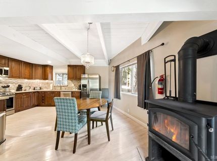 1567 Iroquois Circle, South Lake Tahoe, CA 96150 Photo