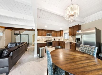 1567 Iroquois Circle, South Lake Tahoe, CA 96150 Photo