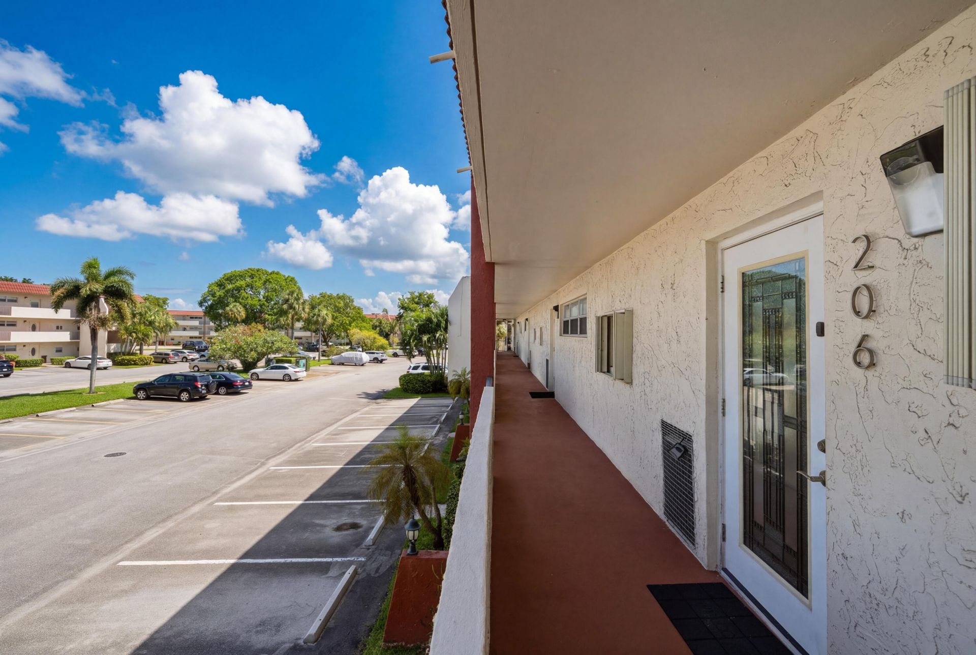 9823 S Hollybrook Lake Drive, Unit 206, Pembroke Pines, FL 33025 Photo