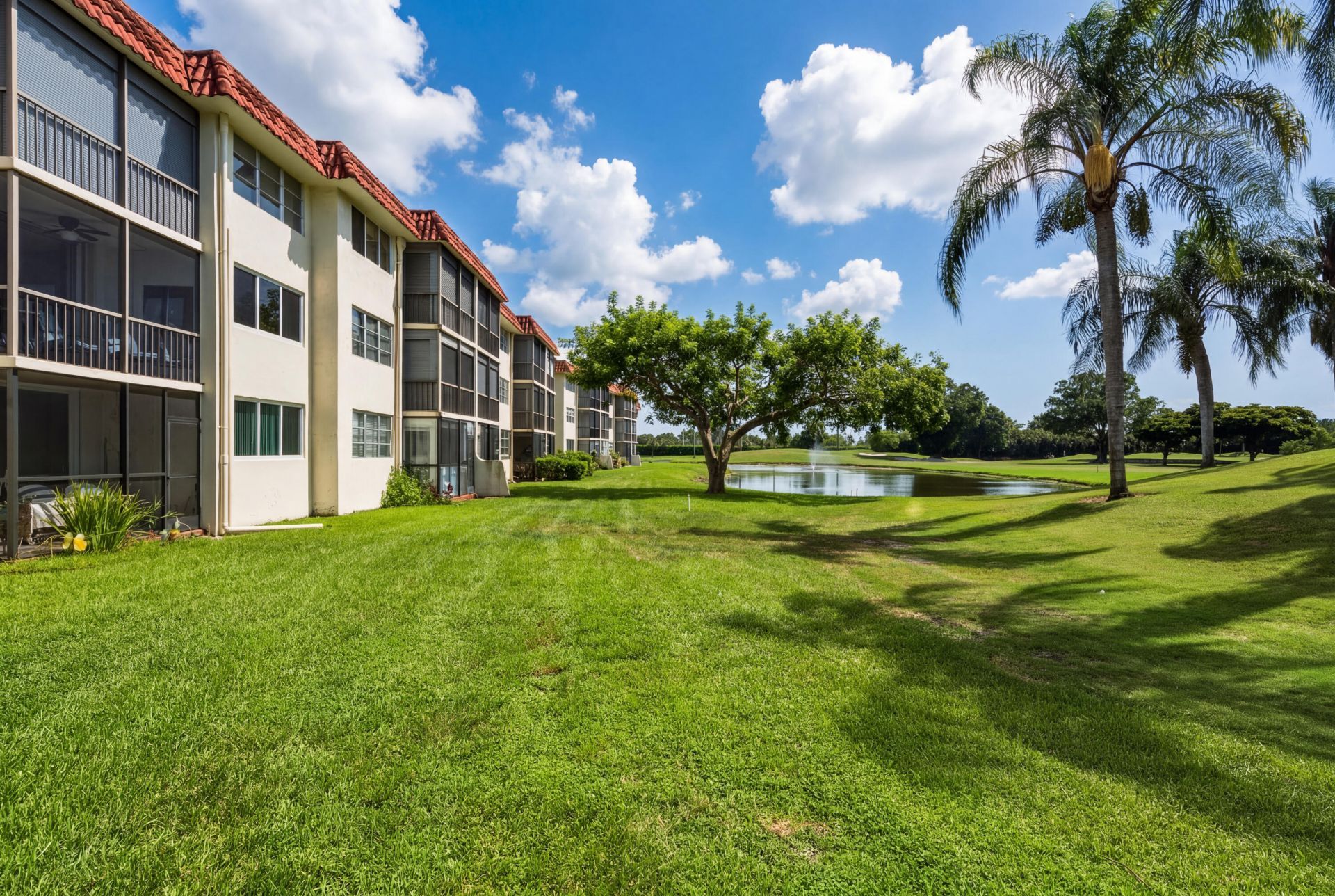 9823 S Hollybrook Lake Drive, Unit 206, Pembroke Pines, FL 33025 Photo