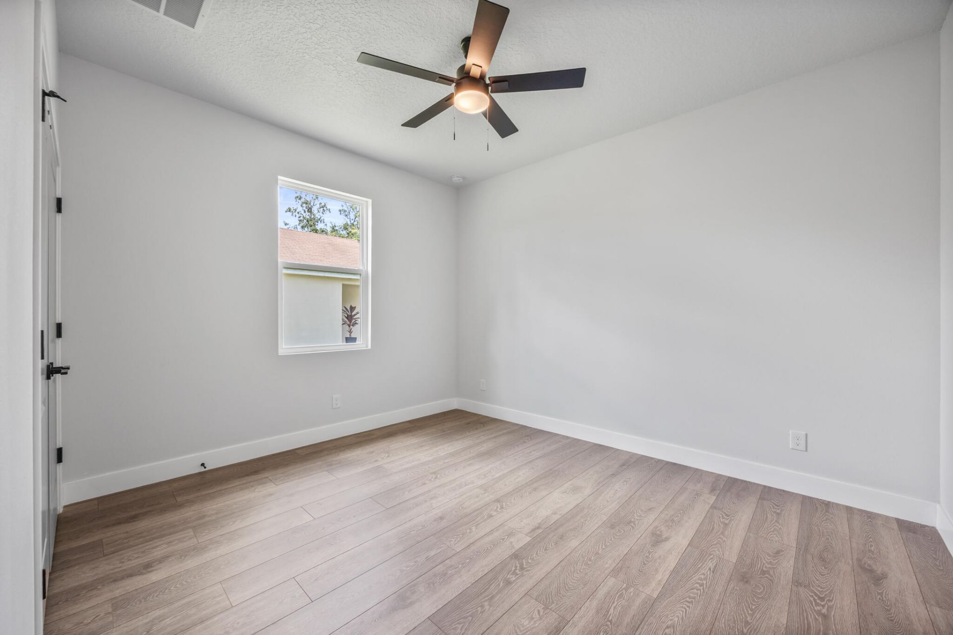1254 Heitzman Avenue Sw, Palm Bay, FL 32908 Photo