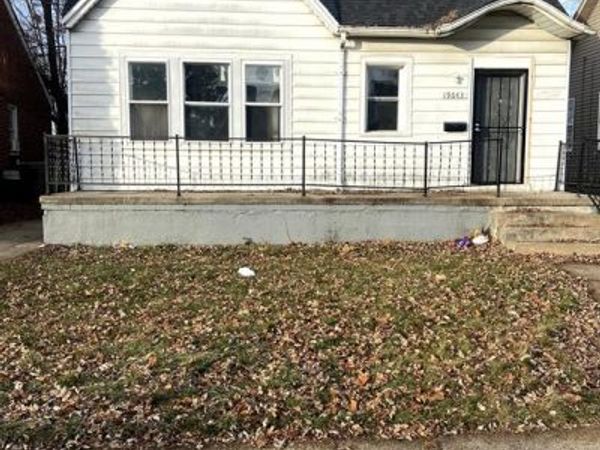 19643 Cliff Street, Detroit, MI 48234