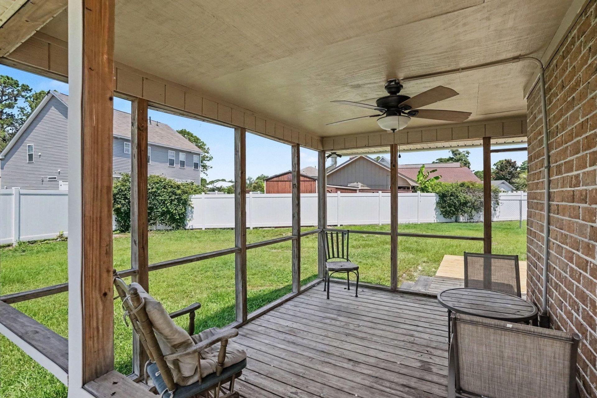 1057 Deer Run Ct.  Photo 21
