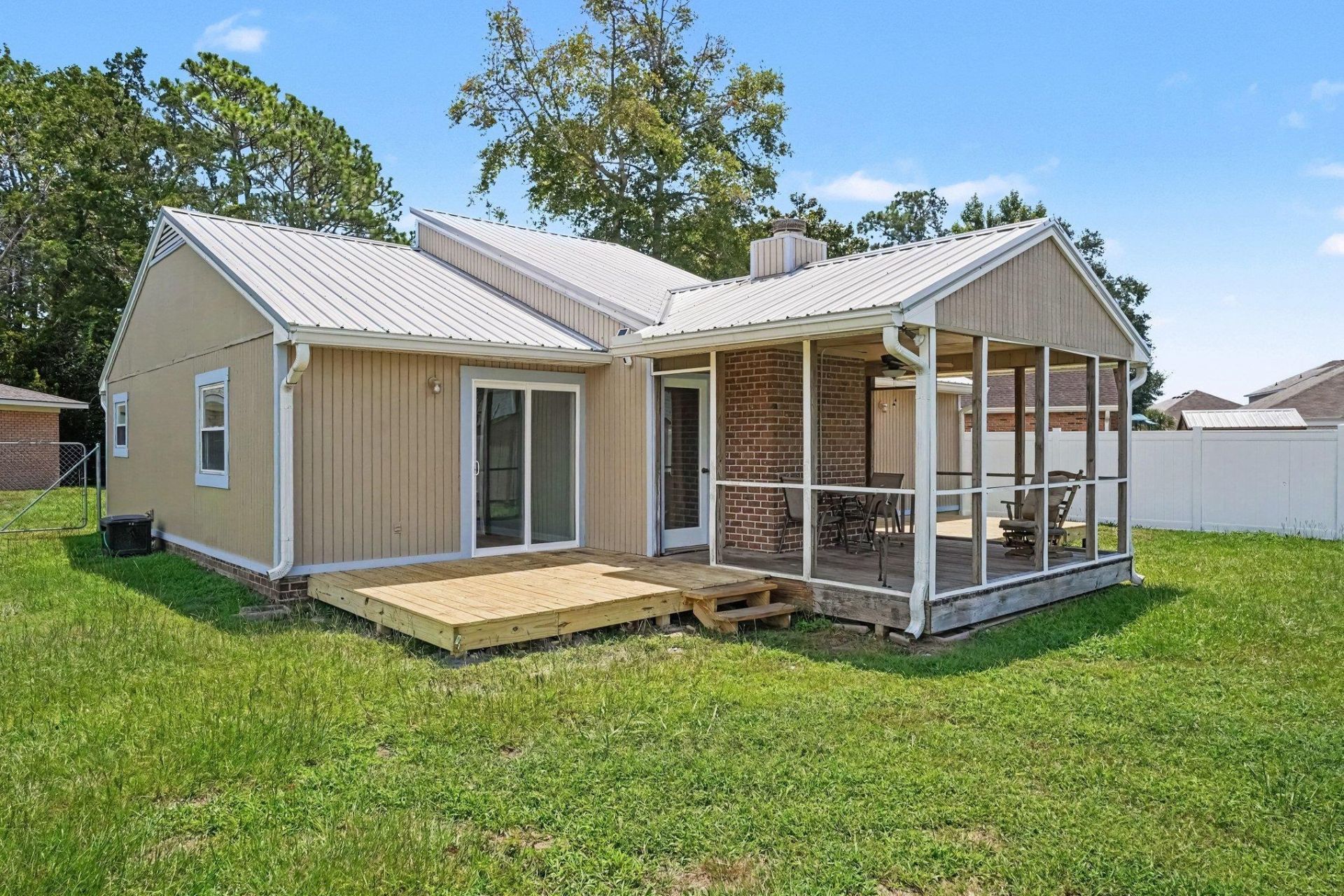 1057 Deer Run Ct.  Photo 25