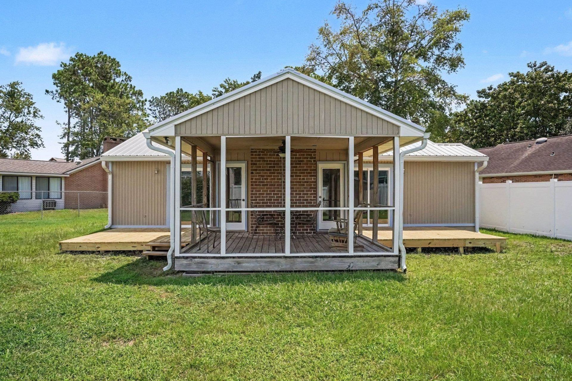 1057 Deer Run Ct.  Photo 26