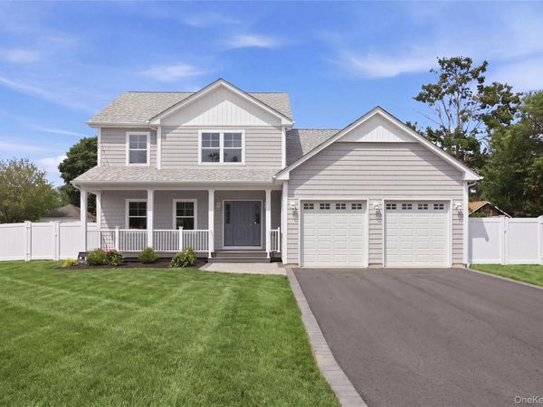 152 Jayne Avenue, Patchogue, NY 11772