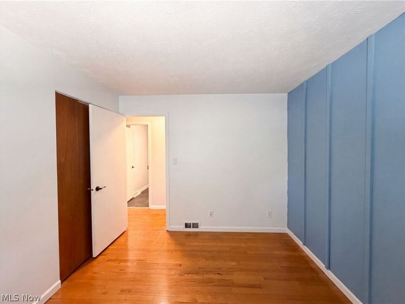 11500 Stormes Drive, Cleveland, OH 44130 Photo 10