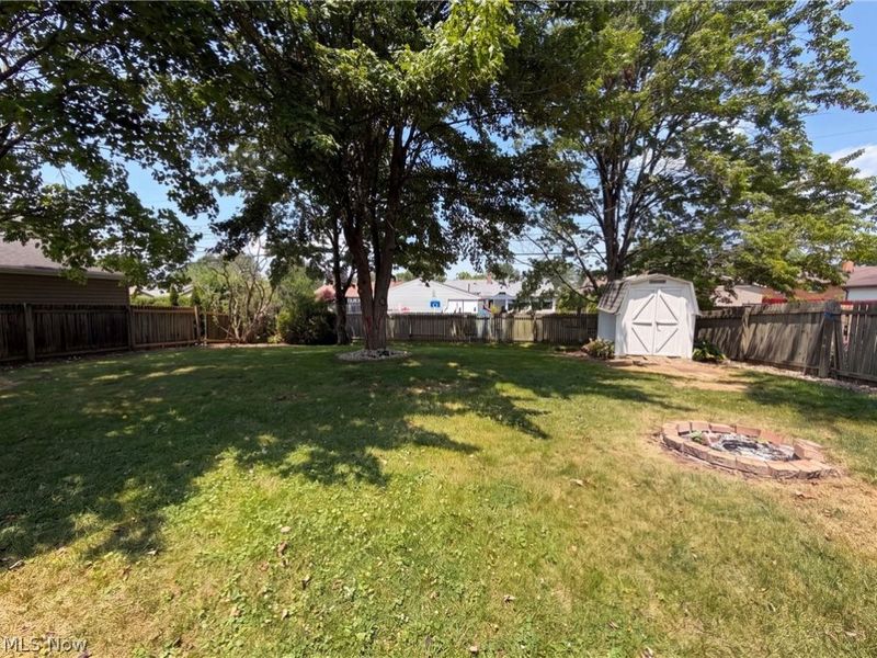 11500 Stormes Drive, Cleveland, OH 44130 Photo 19