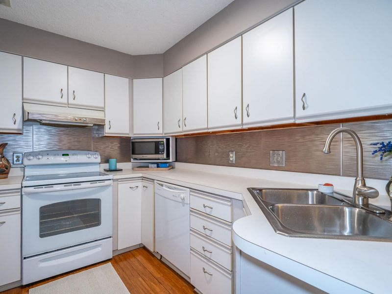 128 Bellaire Avenue, Unit 204, Dayton, OH 45420 Photo 15