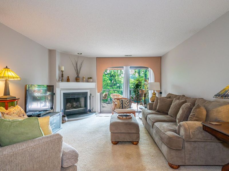 128 Bellaire Avenue, Unit 204, Dayton, OH 45420 Photo 3