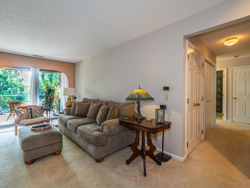 128 Bellaire Avenue, Unit 204, Dayton, OH 45420 Photo 4