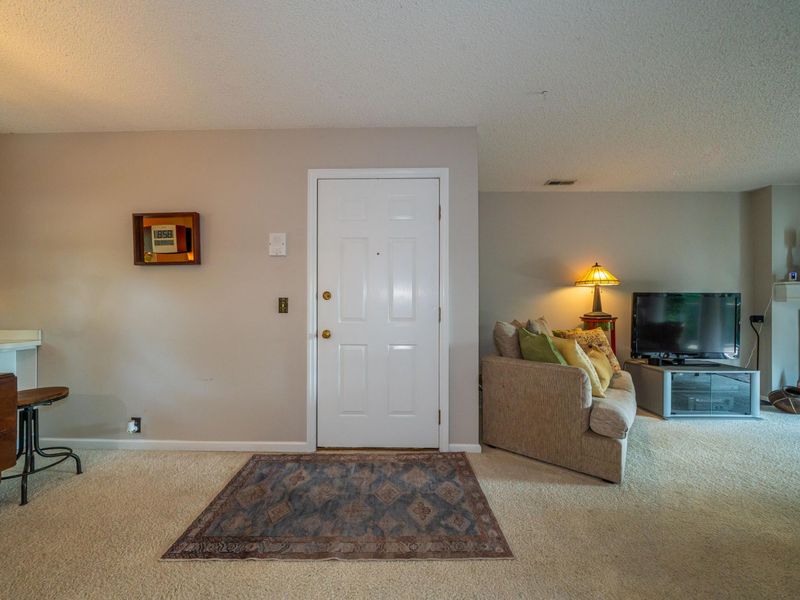 128 Bellaire Avenue, Unit 204, Dayton, OH 45420 Photo 6