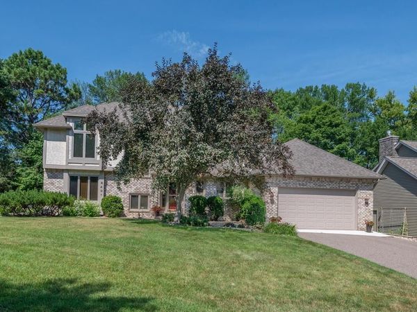 8401 Passfield Turn, Maple Grove, MN 55311