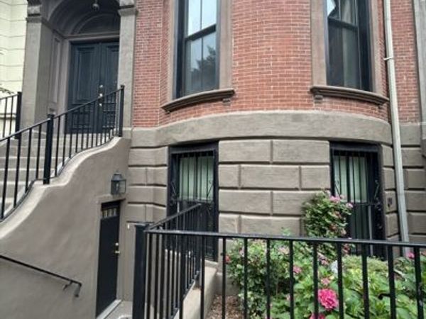 554 Massachusetts, Unit 1G, Boston, MA 02118