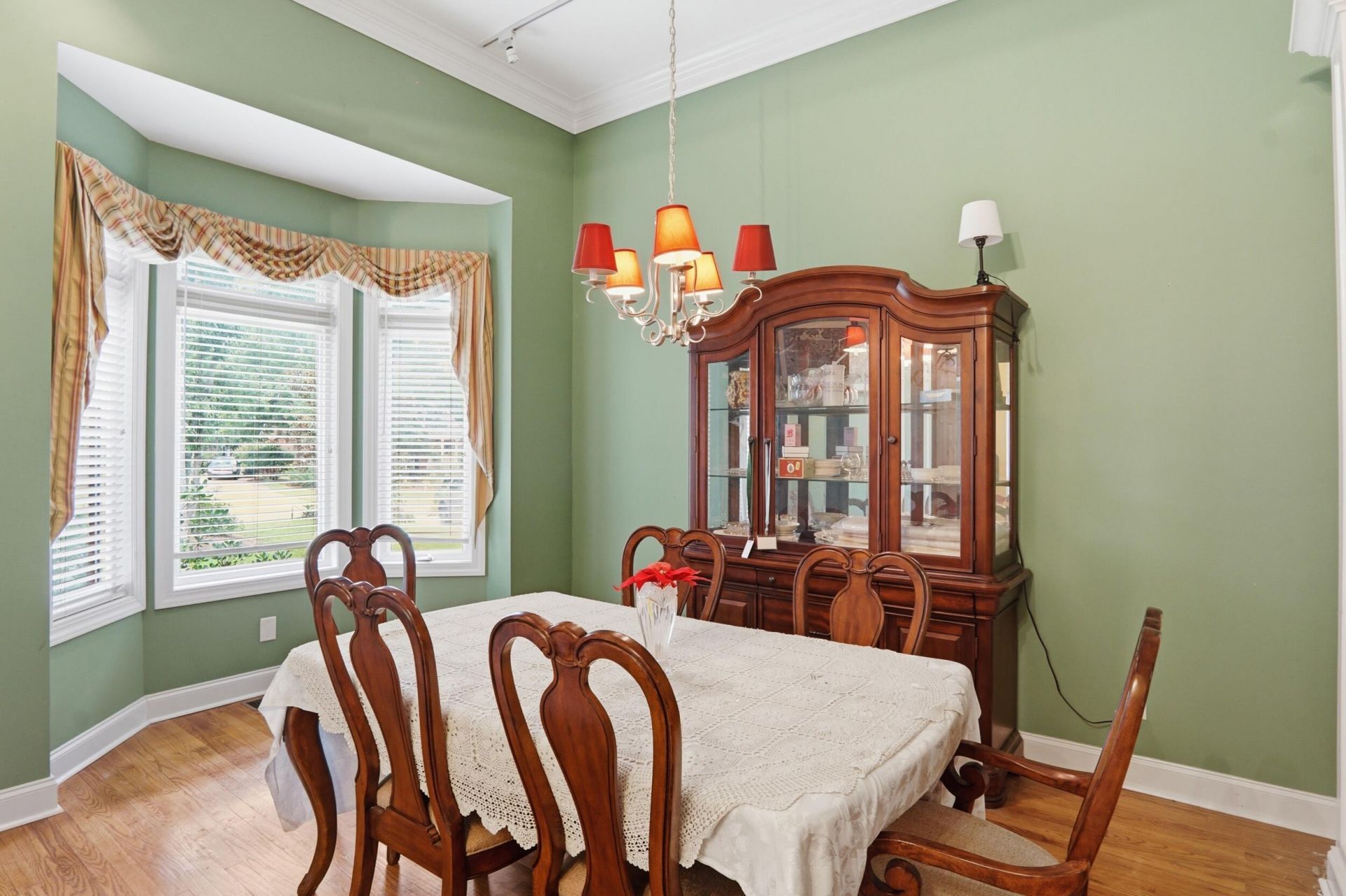 8737 Herons Walk Photo 6