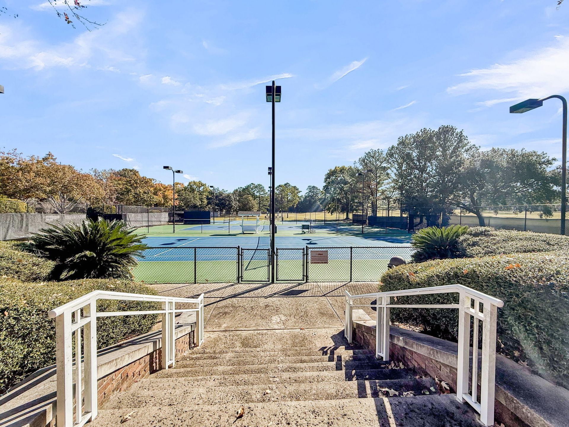 8737 Herons Walk Photo 62