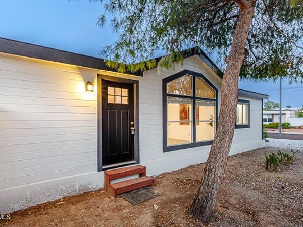 6674 W CAMINO SAN XAVIER, Glendale, AZ 85308