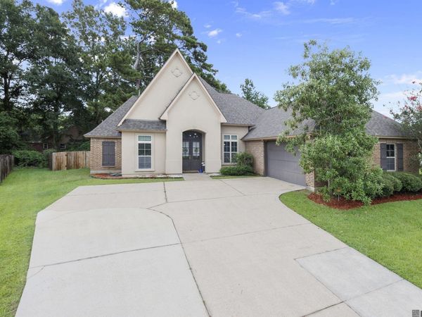 16358 Magnolia Trace Pkwy, Baton Rouge, LA 70817