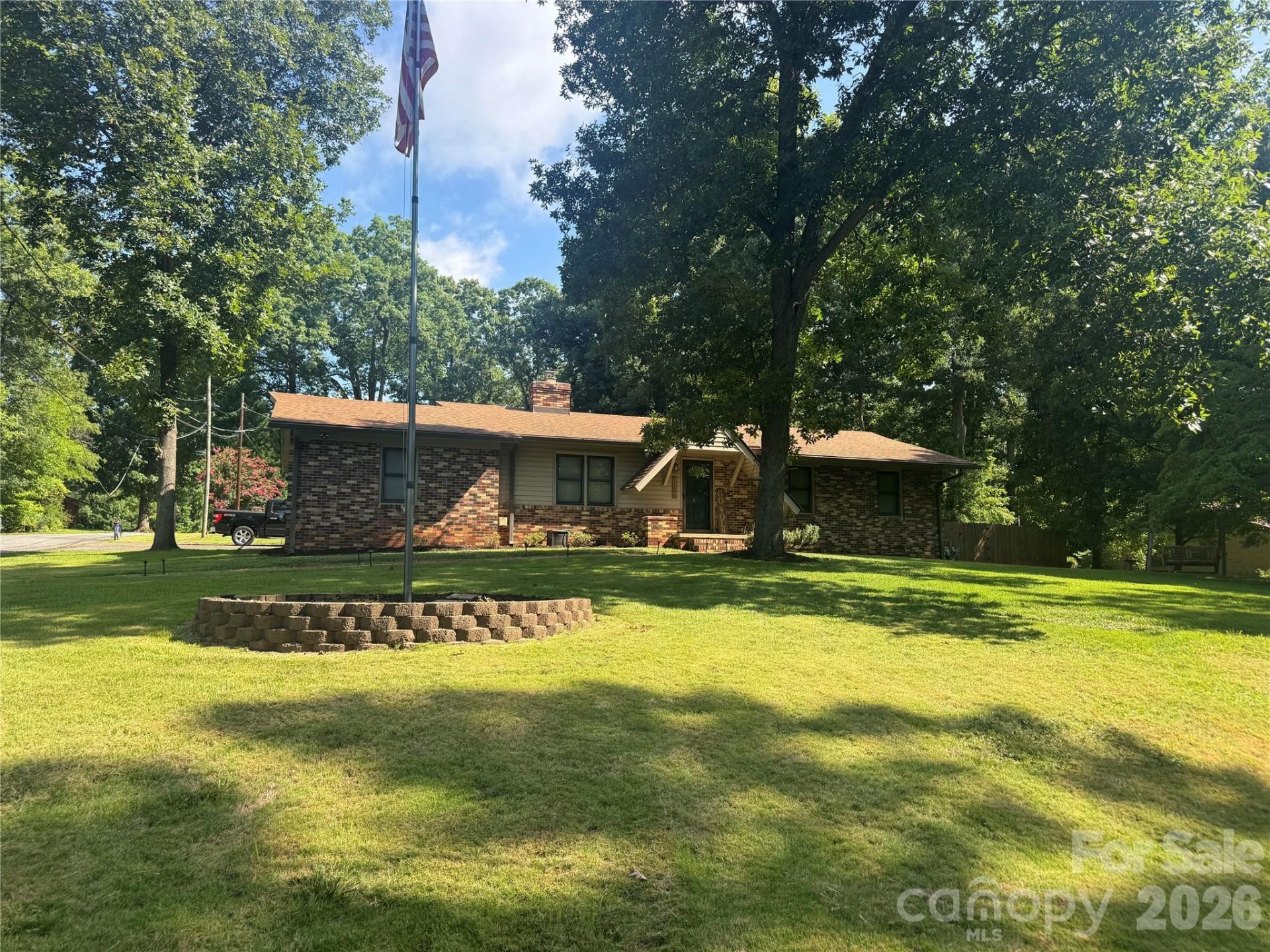 1106 Robinhood Lane , Kannapolis, NC 28081 Main Photo