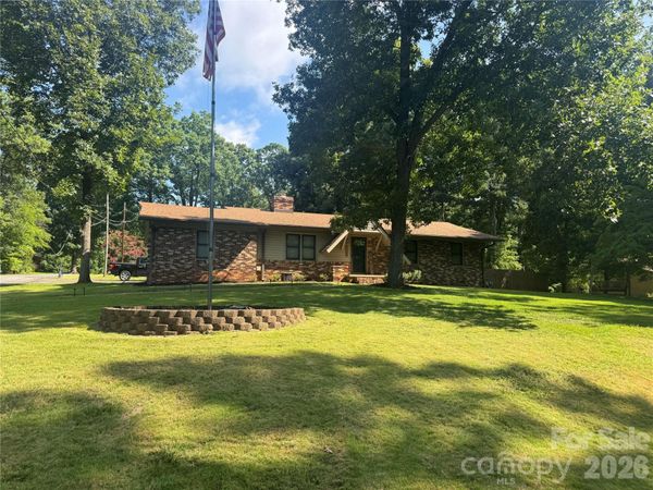 1106 Robinhood Lane , Kannapolis, NC 28081