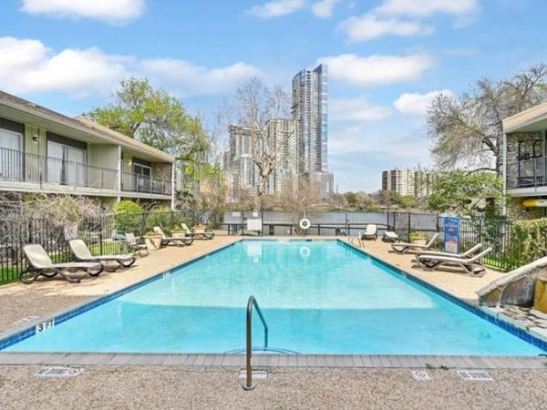 500 E Riverside DR, Unit 242, Austin, TX 78704
