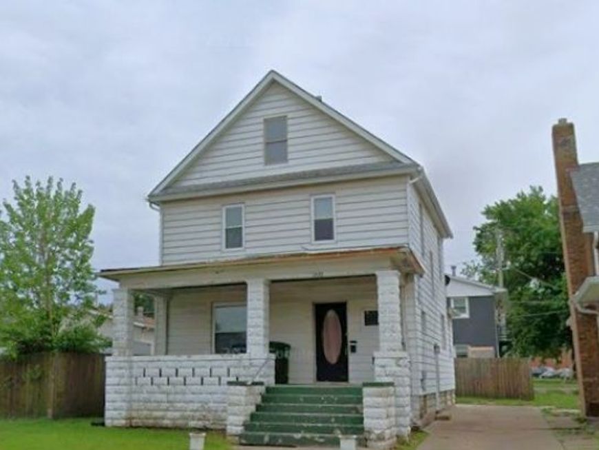 Main Photo