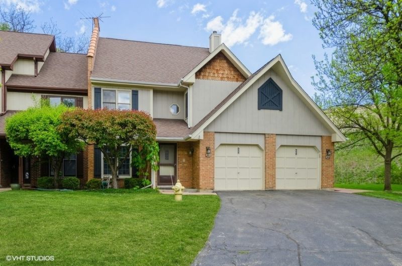 602 Country Lane, Des Plaines, IL 60016
